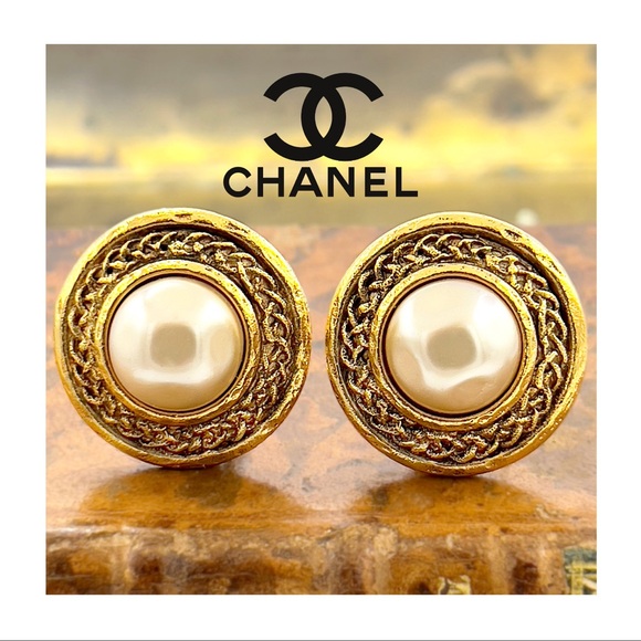 CHANEL Gold and White Pearl Earrings Vintage - Picture 1 of 6